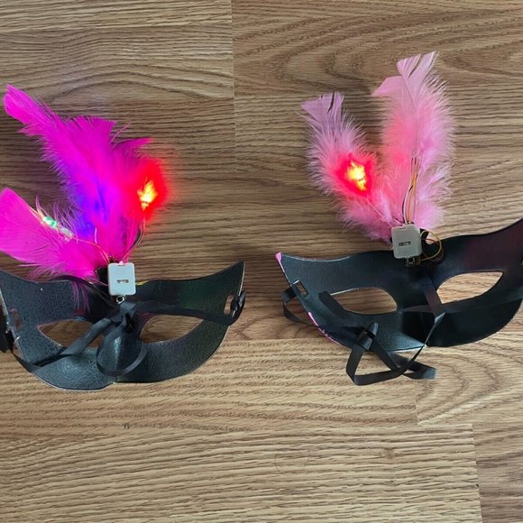Women Eye Mask Light Up Party Mask Masquerade Mask Pink Feather Mask Lot of 2 - Picture 9 of 10
